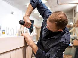 Como Montar Guarda-Roupa em Duque de Caxias: 5 Passos e Dicas montador roberto lima